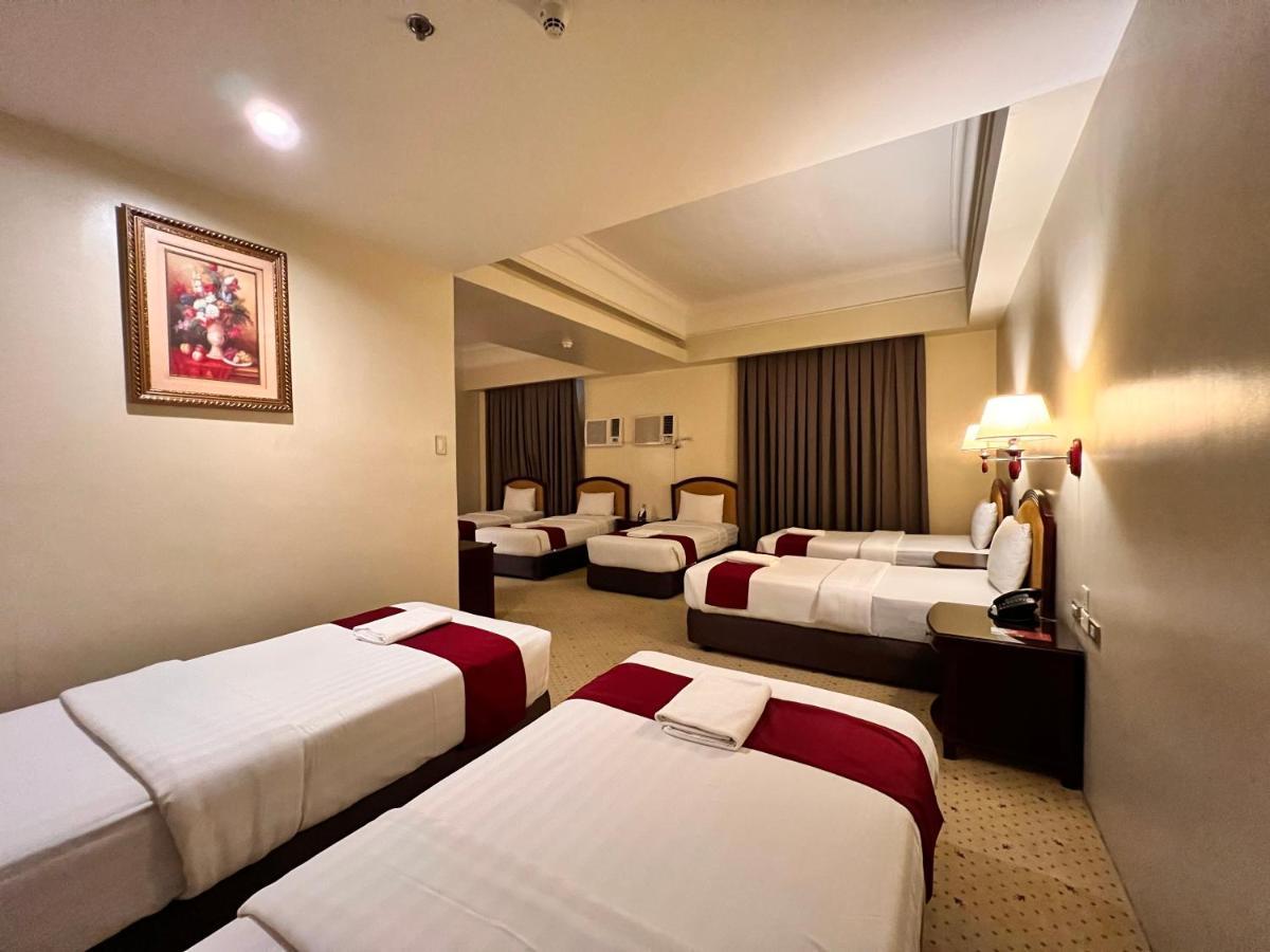 Sarrosa International Hotel And Residential Suites Cebu Extérieur photo